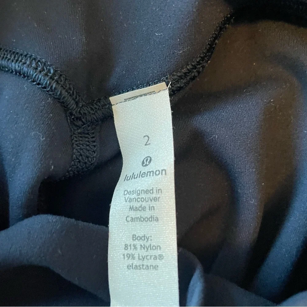 NWT Lululemon Align High-Rise Wide Leg Crop 23"
True Navy Size 2 - Picture 14 of 14